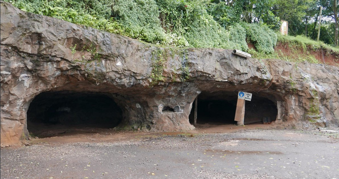 Tour com visita às Minas de Wanda e Ruínas San Ignácio!