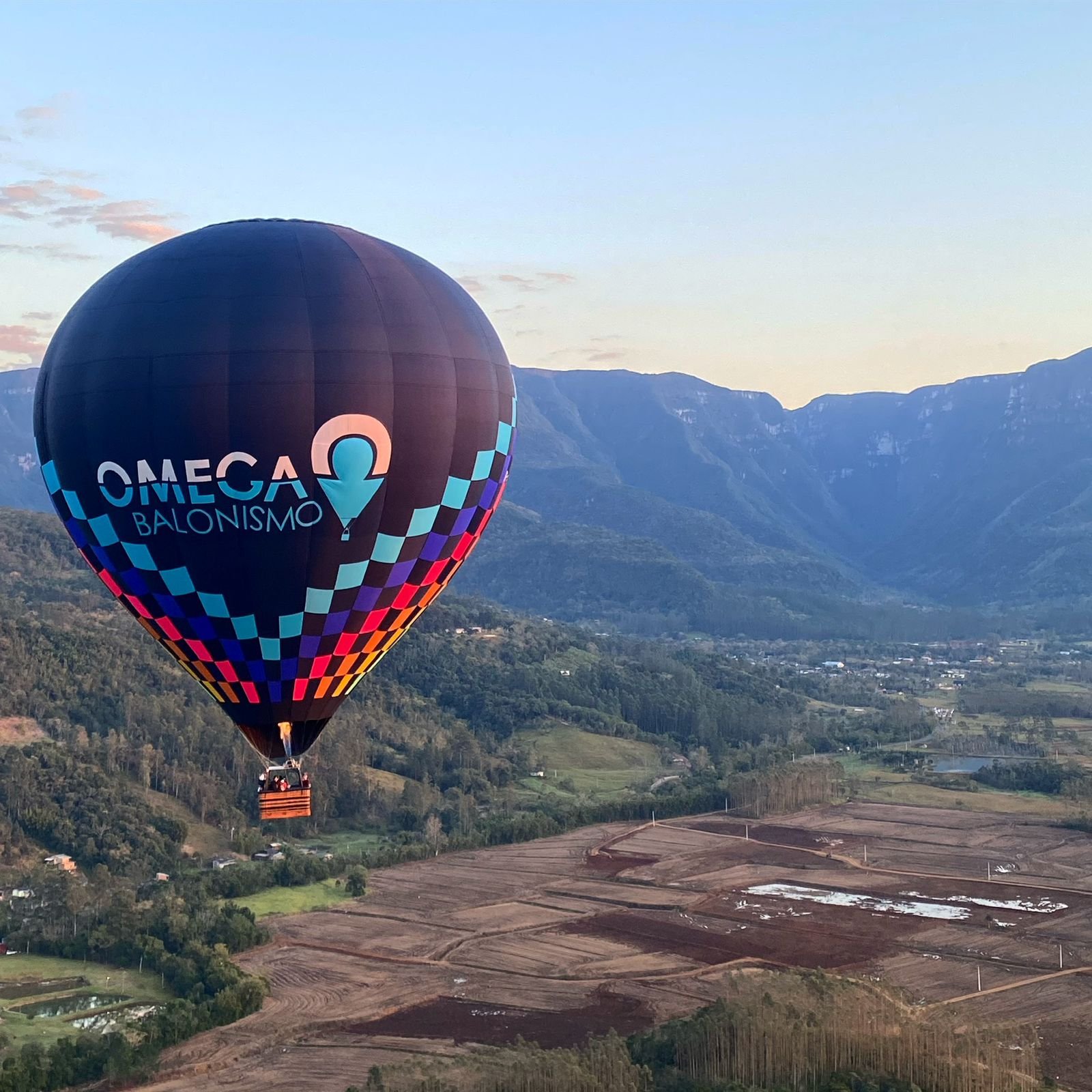 Voo de Balão em Família sobre os Canyons!