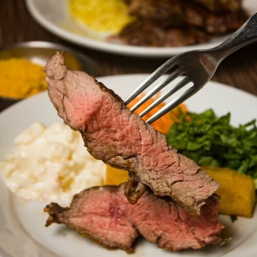 Costelão 12h e Sabor Gaúcho: Experiência Completa em Canela!