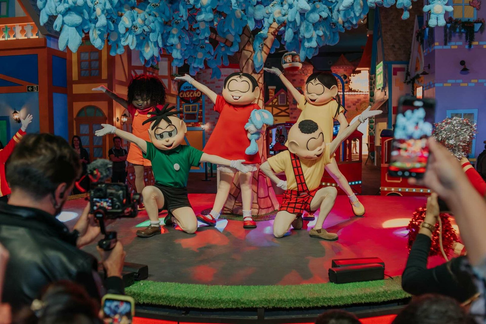 Experiência para a família toda! São mais de 30 atrações incríveis, na Vila da Mônica Gramado (cópia)