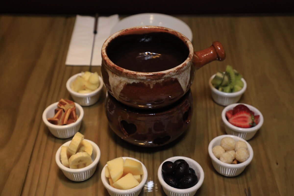 Sequencia de Fondue Tradicional e La Gare! Fondue todo o dia o dia todo! Uma experiência incrível!