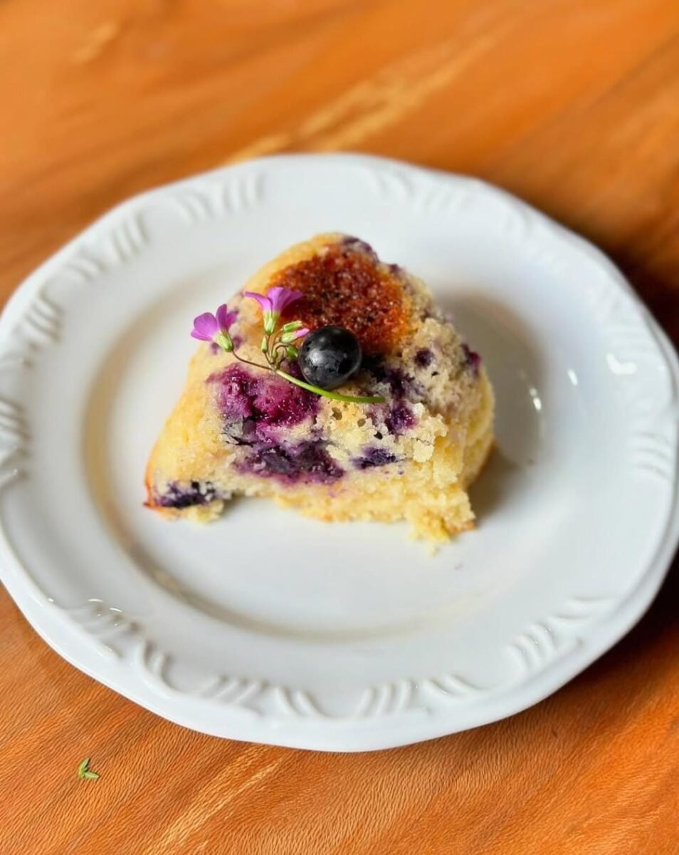 Mamma Oliva: Onde o Almoço Aquece e o Café Abraça!