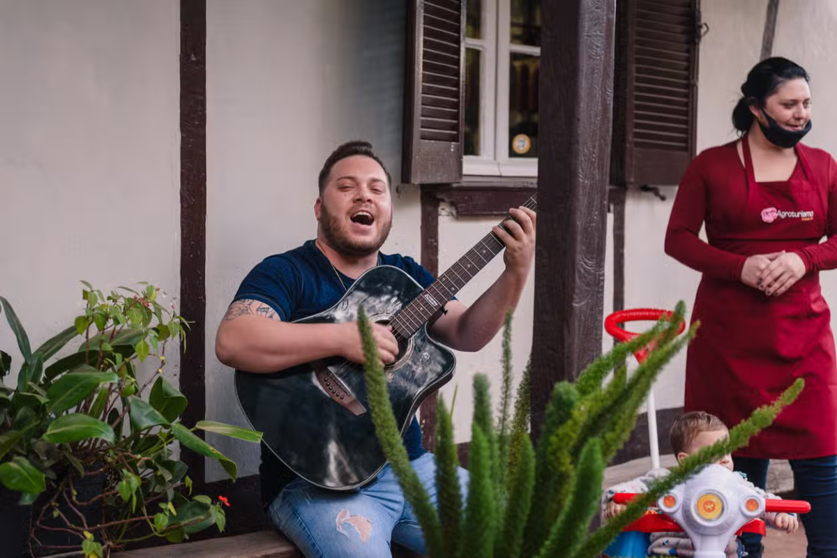 Tour no Vale: Sabores e Tradições do Vale do Quilombo - um mergulho na cultura colonial!