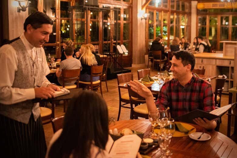 Noite de Tango em Puerto Iguazú — Jantar e Espetáculo no Madero Tango!