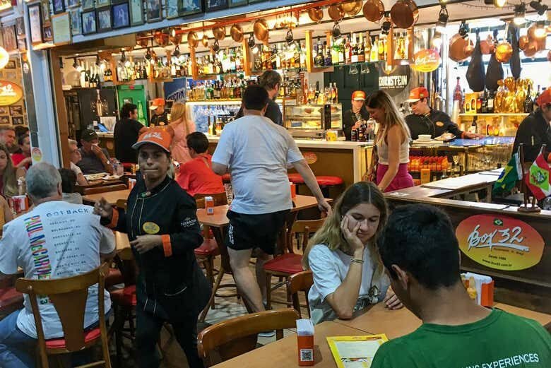 Tour Gastronômico em Florianópolis: Sabores que Contam Histórias!