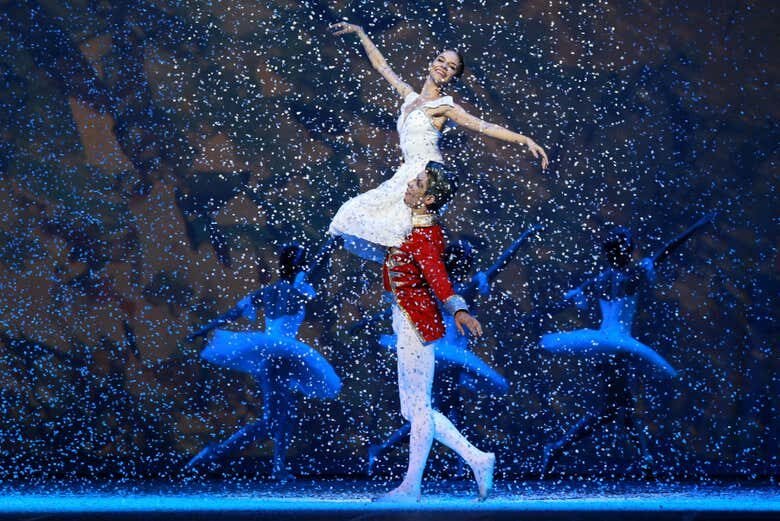 Explore a Cultura de Joinville com o Tour da Dança e Museus!