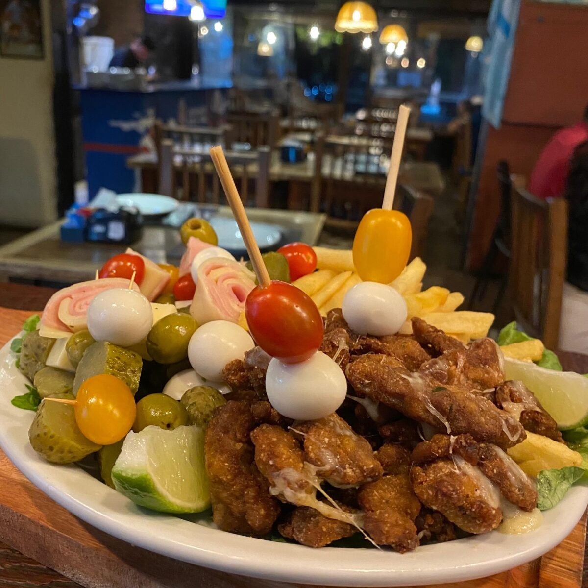 De Montevidéu a Porto Alegre: Créditos para curtir a Parrilla La Chivi!