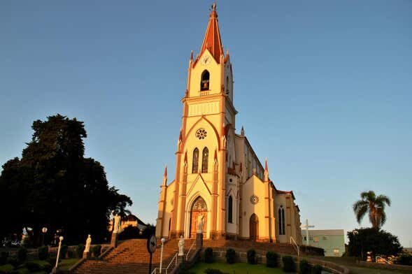 Tour do Vinho em Garibaldi: Tradição, Cultura e Sabores Coloniais!