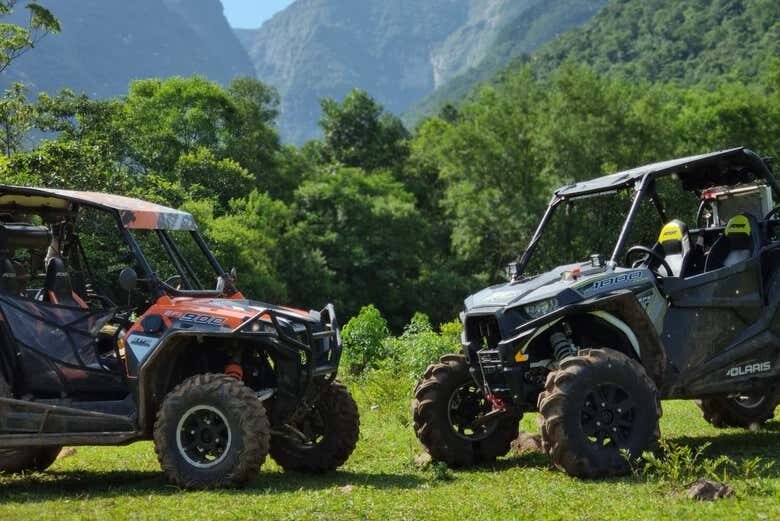 Aventura Radical: Tour de UTV em Praia Grande!