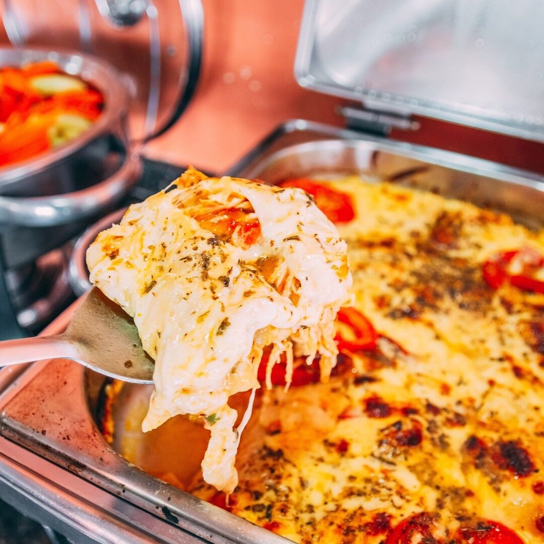 Sabores no Appetite Grill: Buffet Livre + Suco!